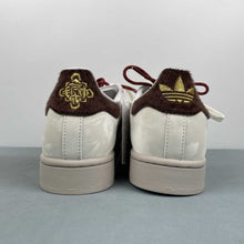 Cargar imagen en el visor de la galería, Adidas Superstar 2 Chinese New Year of the Horse KJ6293
