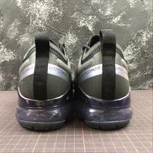Cargar imagen en el visor de la galería, Air VaporMax 2019 Run Utility Black Blue Multi Color AR6631-001
