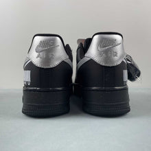 Cargar imagen en el visor de la galería, Air Force 1 07 Low Black White Silver CW2288-016
