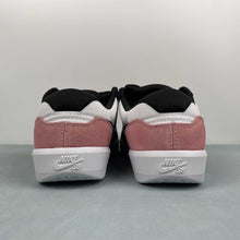 Cargar imagen en el visor de la galería, SB Force 58 Pink Salt White Black Black CZ2959-600
