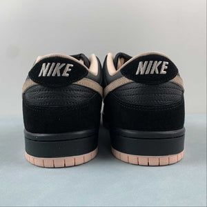 SB Dunk Low Black Coral Wash BQ6817-003