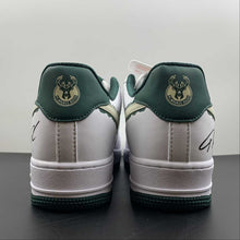 Cargar imagen en el visor de la galería, Air Force 1 07 Low Milwaukee Bucks White Dark Green NX2234-113
