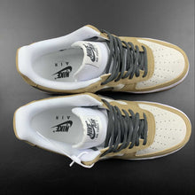 Cargar imagen en el visor de la galería, Air Force 1 07 Low Khaki Suede White Black HH9636-326
