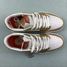 Cargar imagen en el visor de la galería, Air Jordan 1 Low OG GS Year of the Dragon Sail Oil Green Metallic Gold Grain FQ6593-100
