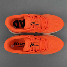 Cargar imagen en el visor de la galería, Air Zoom Structure 26 Total Orange Black HJ1102-800
