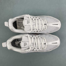 Cargar imagen en el visor de la galería, Air VaporMax 360 Triple White CK9671-100
