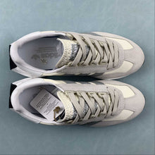 Cargar imagen en el visor de la galería, Adidas Retropy E5 Chalk White Gray IE7063
