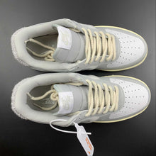 Cargar imagen en el visor de la galería, Air Force 1 07 Low Light Smoke Gray White DO5220-166
