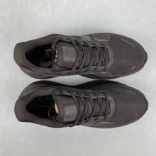 Cargar imagen en el visor de la galería, Nike Vomero Premium All Black HQ2050-735
