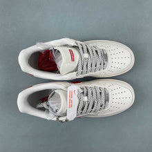 Cargar imagen en el visor de la galería, Supreme x Air Force 1 07 Low White Red HD1968-026
