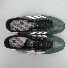 Cargar imagen en el visor de la galería, Adidas SL 72 OG Collegiate Green Core Black Cream White JS3982
