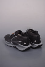 Cargar imagen en el visor de la galería, Nike Reactx Pegasus Trail 5 GTX Next Nature Black Grey FQ0908-001
