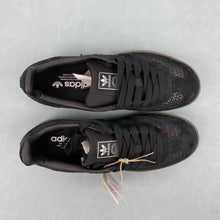 Cargar imagen en el visor de la galería, Adidas Samba OG Black Black Gum4 KK3530
