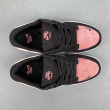 Cargar imagen en el visor de la galería, SB Force 58 Pink Salt White Black Black CZ2959-600
