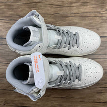 Cargar imagen en el visor de la galería, Undefeated x Air Force 1 07 Mid White Dark Grey AO6617-306
