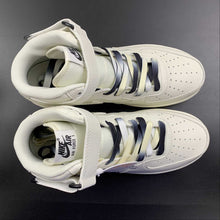 Cargar imagen en el visor de la galería, Air Force 1 07 Mid Brooklyn New York White Black NT2969-013
