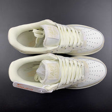 Cargar imagen en el visor de la galería, Air Force 1 07 Low Rock Apricot White KP6936-669
