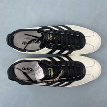 Cargar imagen en el visor de la galería, Adidas SL 72 OG Off White Core Black Gum JI3969
