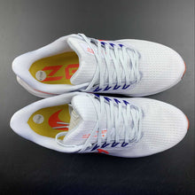 Cargar imagen en el visor de la galería, Air Zoom Pegasus 39 Football Grey Bright Crinsom DH4071-007
