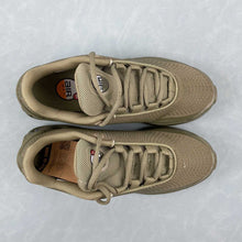 Cargar imagen en el visor de la galería, Air Max Dn Neutral Olive DV3337-200
