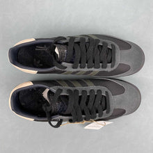 Cargar imagen en el visor de la galería, Adidas SL 72 RS Core Black Shadow Olive Night Indigo IG4646
