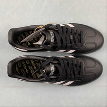 Cargar imagen en el visor de la galería, Fucking Awesome x Adidas Samba Core Black Cloud White ID7339
