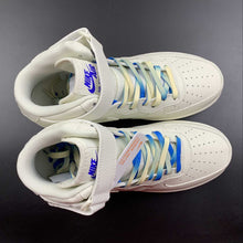 Cargar imagen en el visor de la galería, Air Force 1 07 Mid Beige White Blue DW5696-893
