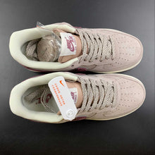 Cargar imagen en el visor de la galería, Akira x Air Force 1 07 Low Pink Red White KT0036-088
