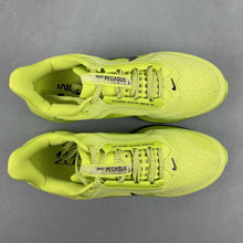 Cargar imagen en el visor de la galería, Pegasus Premium Volt Black HQ2592-700
