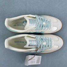 Cargar imagen en el visor de la galería, Adidas Samba OG Off White Semi Flash Aqua KJ4304
