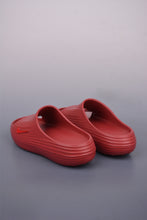 Cargar imagen en el visor de la galería, Nike ReactX Rejuven8 Slide Dark Red HV4479-600

