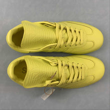 Cargar imagen en el visor de la galería, Adidas Samba Pharrell Humanrace Yellow IE7292
