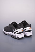 Cargar imagen en el visor de la galería, Air Max Dn8 Black and White FQ7860-037
