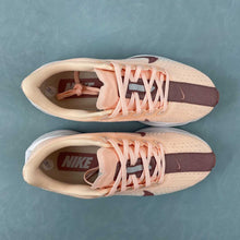 Cargar imagen en el visor de la galería, Nike ZoomX Pegasus PLUS Plus Crimson Tint Red Stardust FQ7261-800
