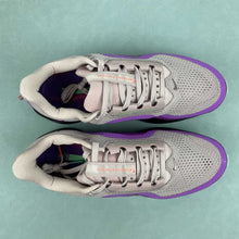 Cargar imagen en el visor de la galería, Faith Kipyegon x  Pegasus Premium Plum Chalk Burgundy II0602 500
