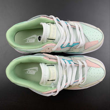 Cargar imagen en el visor de la galería, SB Dunk Low Scrap Grey Haze Phantom Light Bone Oil Green DM0802-001
