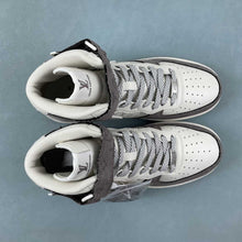 Cargar imagen en el visor de la galería, Air Force 1 07 Mid LV Off White Grey Brown DQ7688-300
