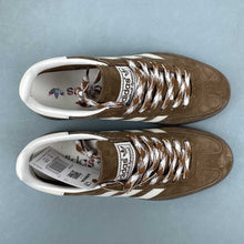 Cargar imagen en el visor de la galería, Adidas Handball Spezial Wild Brown Gum KI5938
