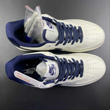 Cargar imagen en el visor de la galería, Air Force 1 07 Low SU19 White Navy Blue PA3035-068
