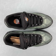 Cargar imagen en el visor de la galería, Air Max Dn Black Olive Aura Medium Olive Metallic Silver IB3078-010
