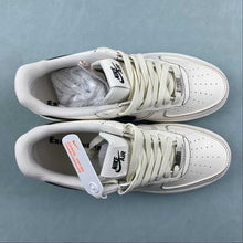 Cargar imagen en el visor de la galería, Vlone x Air Force 1 07 Low Off White Black AA5360-002

