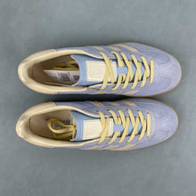 Cargar imagen en el visor de la galería, Adidas Gazelle Indoor Valentine&#39;s Day Glow Blue Crystal Sand JR8029
