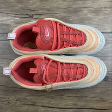 Cargar imagen en el visor de la galería, Air Max 97 Sisterhood Cashmere Orange Chalk Rattan Metallic Gold DM8943-700
