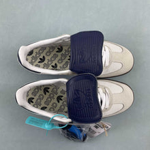 Cargar imagen en el visor de la galería, Adidas Samba LT Crystal White Dark Blue Gum IE9169
