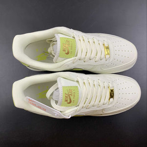 Air Force 1 07 Low Cream Metallic Gold Green Sail MN5696-109