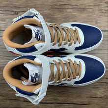 Cargar imagen en el visor de la galería, Air Force 1 07 Mid Beige Dark Blue University Red 512745-068
