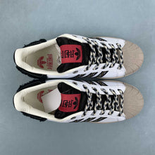 Cargar imagen en el visor de la galería, Adidas Superstar 2 White Dark Blue JQ8722
