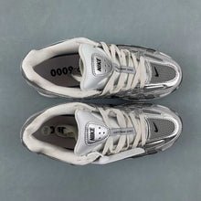 Cargar imagen en el visor de la galería, Nike P-6000 White Metallic Silver Black Sail CN0149-001

