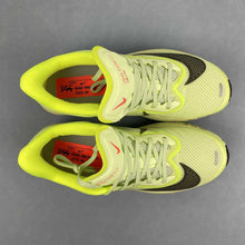 Cargar imagen en el visor de la galería, Zoom fly6 Barely Volt Volt Blue Tint Off Noir FN8455-701
