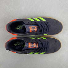 Cargar imagen en el visor de la galería, Adidas Gazelle Bold Aurora Ink Solar Orange JH9667
